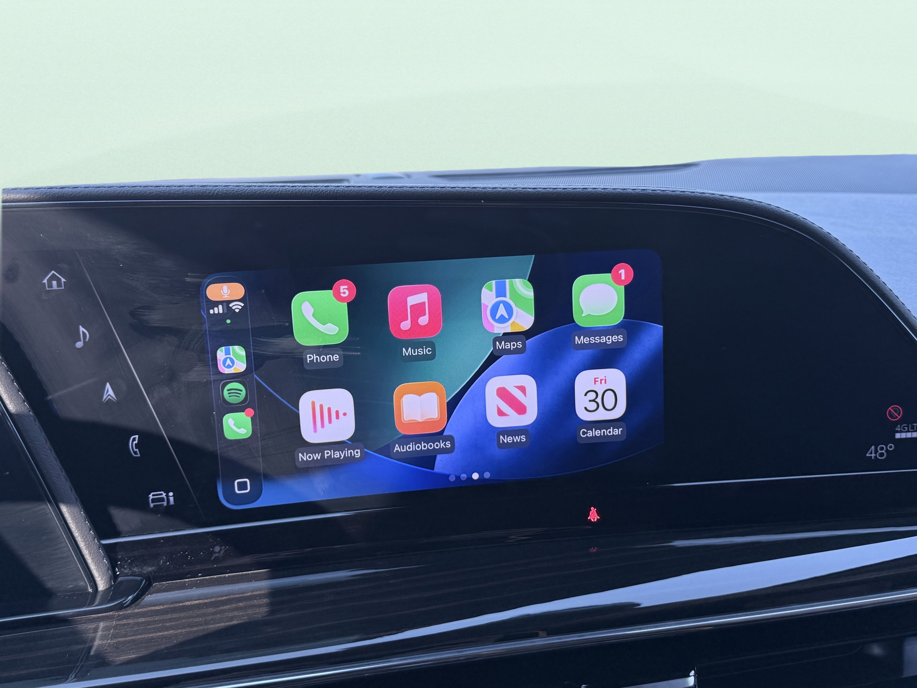 Used 2023 Cadillac Escalade Sport w/ Touring Package image 91