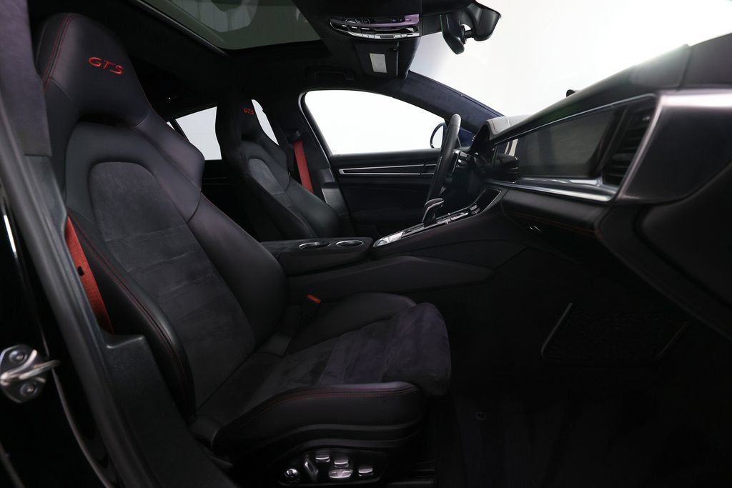 Used 2020 Porsche Panamera GTS AWD/4WD image 10