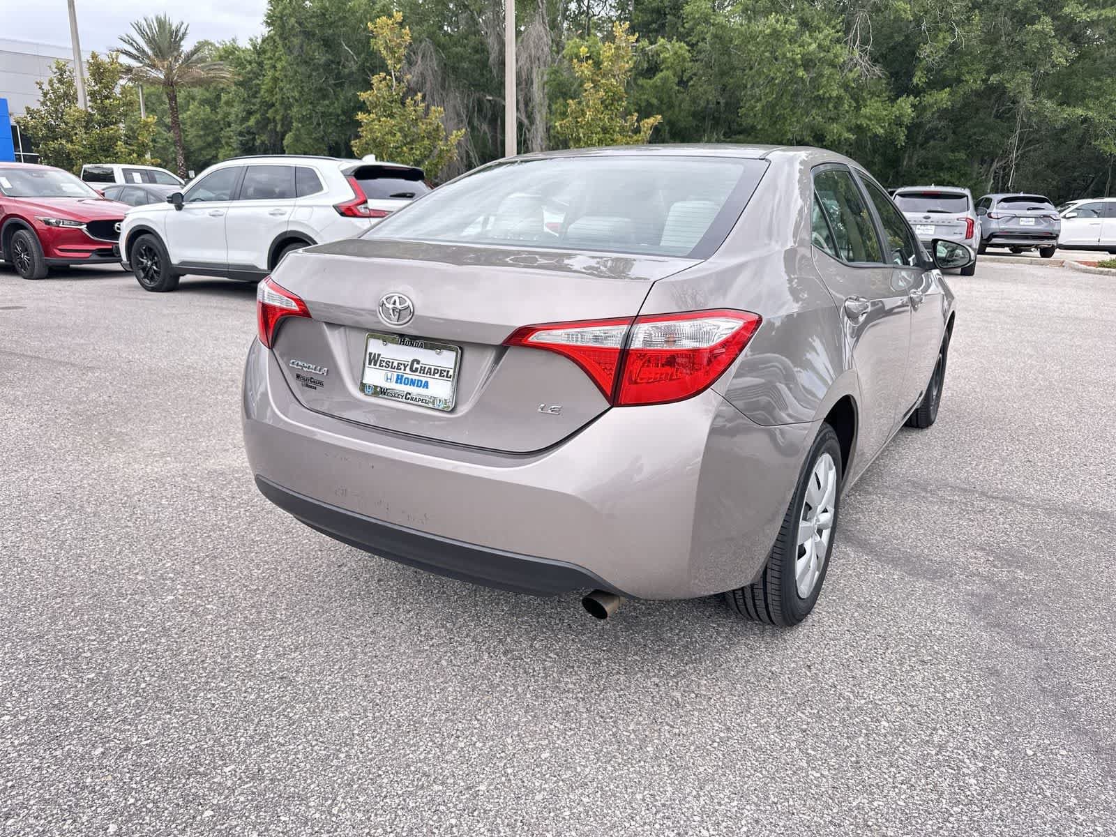 Used 2015 Toyota Corolla LE FWD image 6