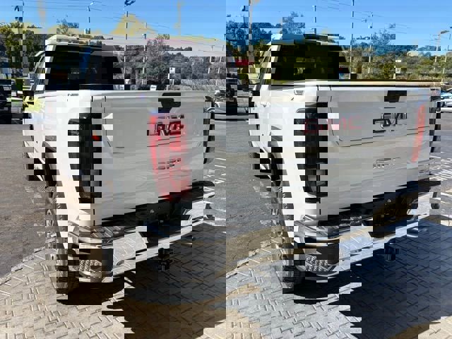 New 2025 GMC Sierra 2500 SLE image 8