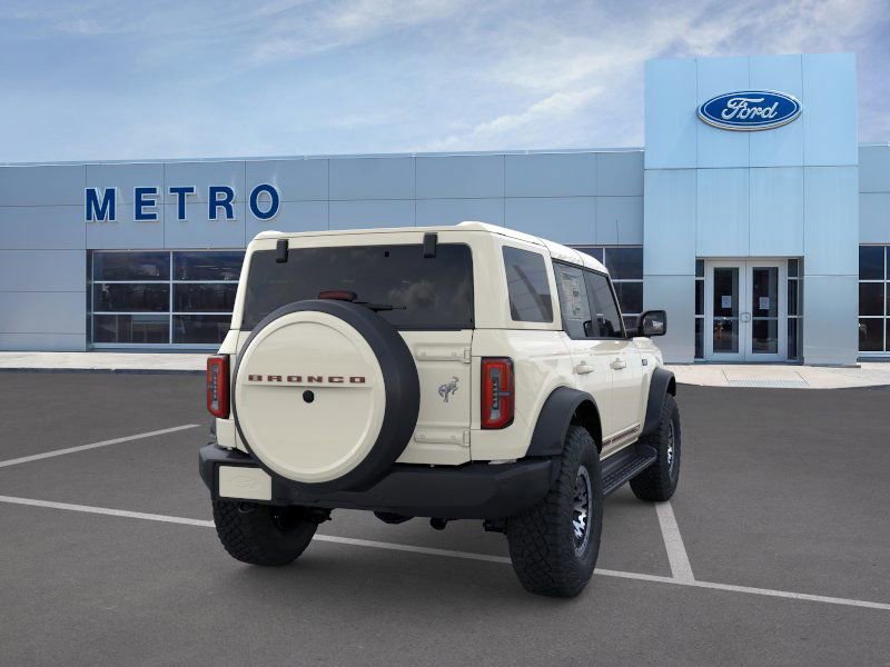 New 2026 Ford Bronco Outer Banks image 8