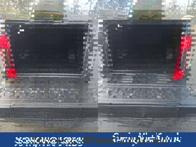 Used 2022 Ford F350 Platinum image 22