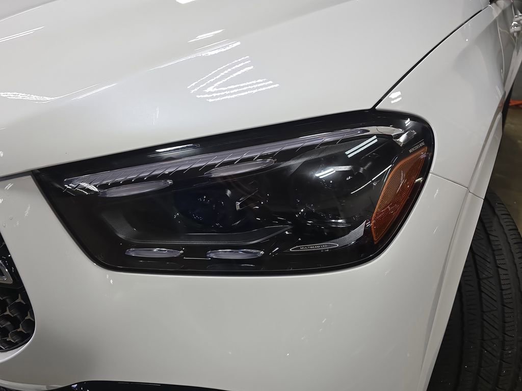 Used 2025 Mercedes-Benz GLE 450 4MATIC image 33