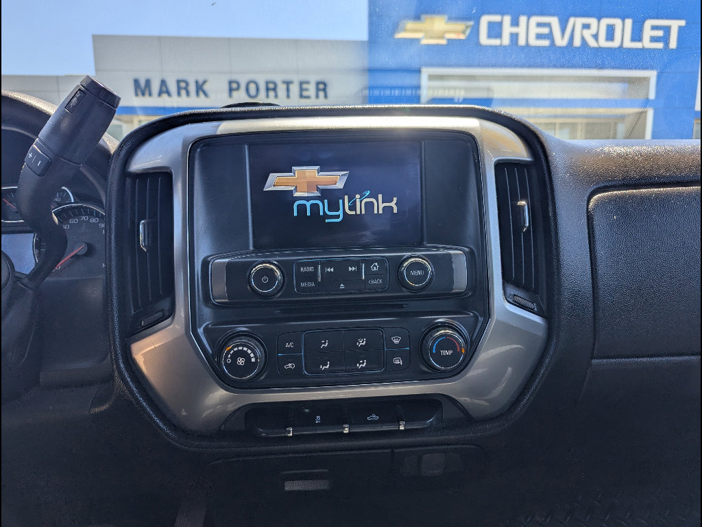 Used 2016 Chevrolet Silverado 1500 LT AWD/4WD image 28