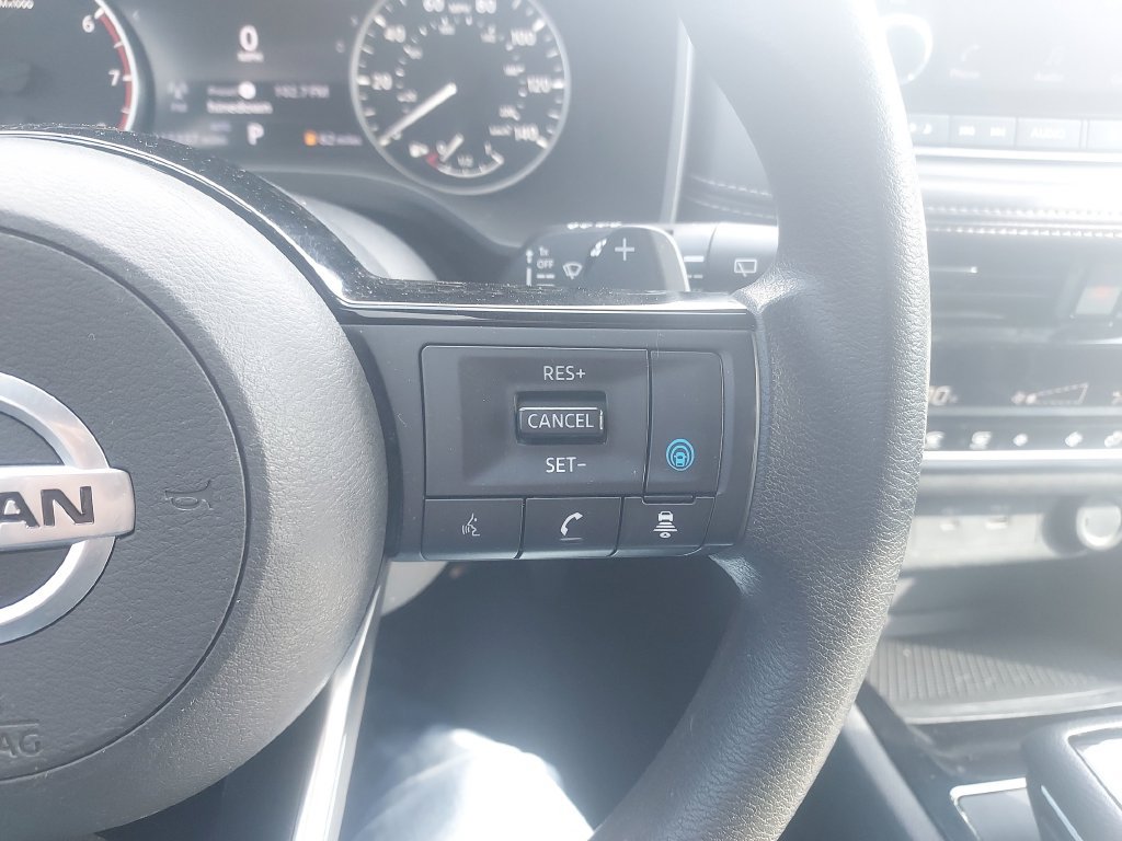 Used 2021 Nissan Rogue SV AWD/4WD image 19