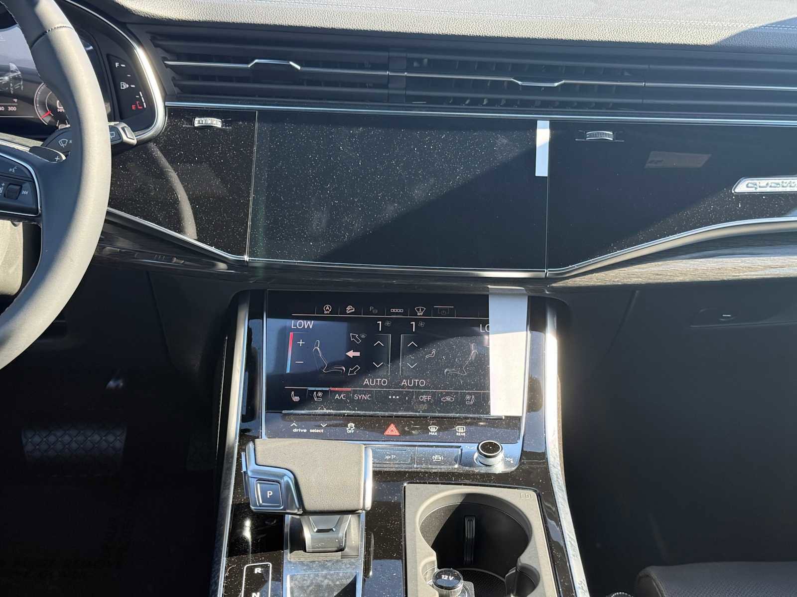 New 2025 Audi Q7 3.0T Prestige image 16
