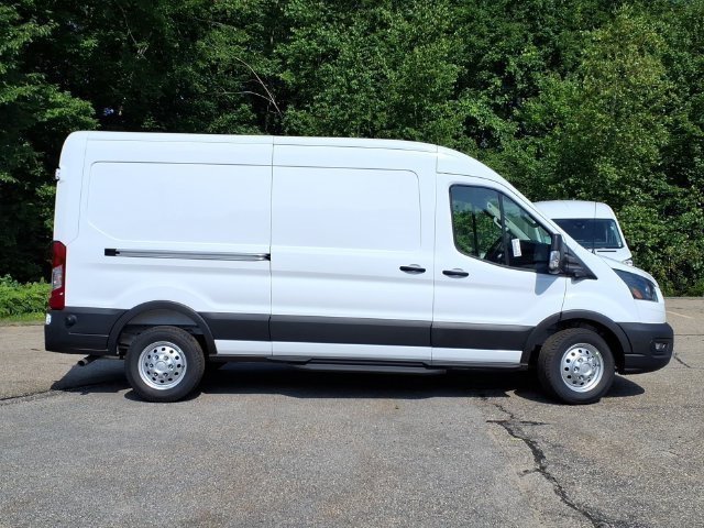 New 2026 Ford Transit 150 148 Medium Roof AWD w/ Exterior Upgrade Package image 4