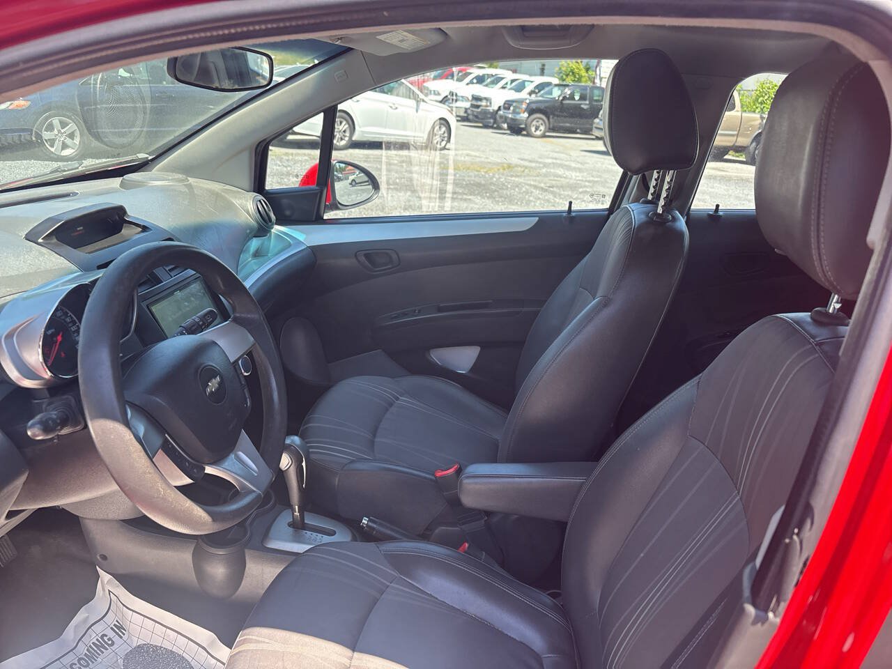 Used 2014 Chevrolet Spark LT FWD image 11