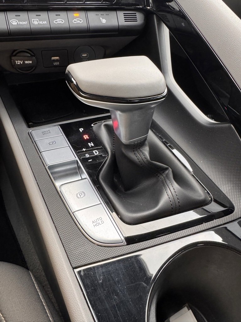 Used 2024 Hyundai Elantra SEL w/ Convenience Package image 21