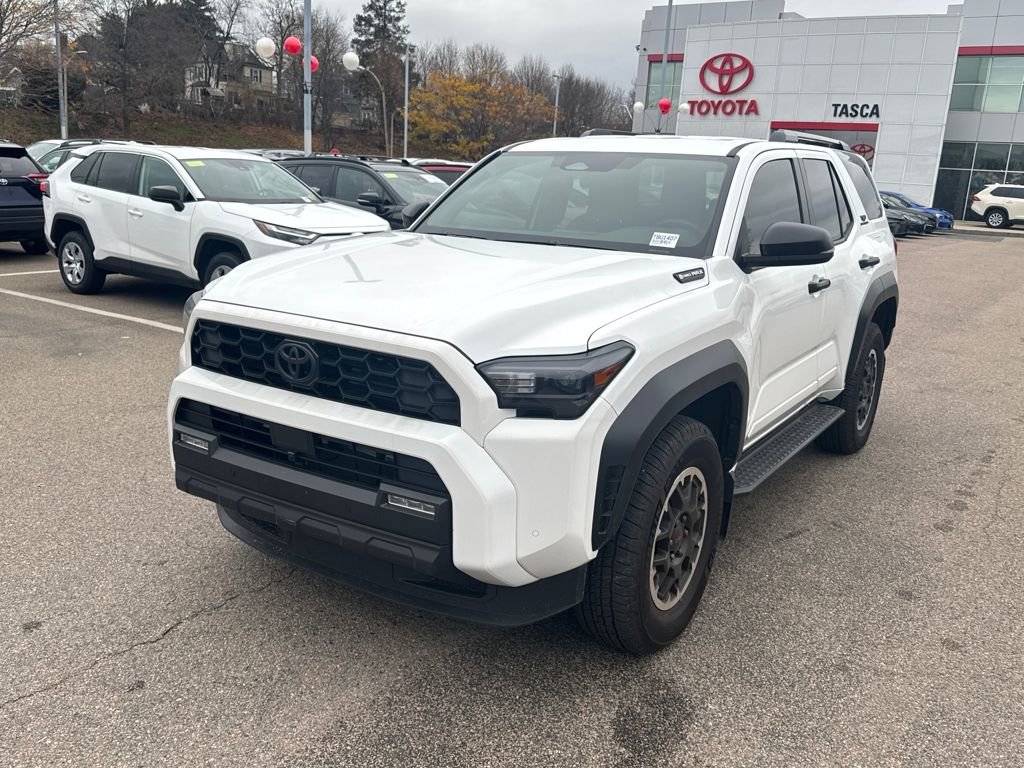 Used 2025 Toyota 4Runner TRD Off-Road image 3