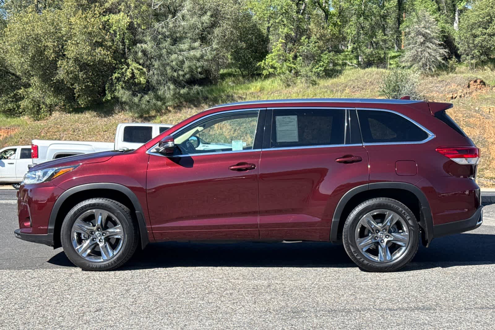 Used 2019 Toyota Highlander Limited Platinum AWD/4WD image 6