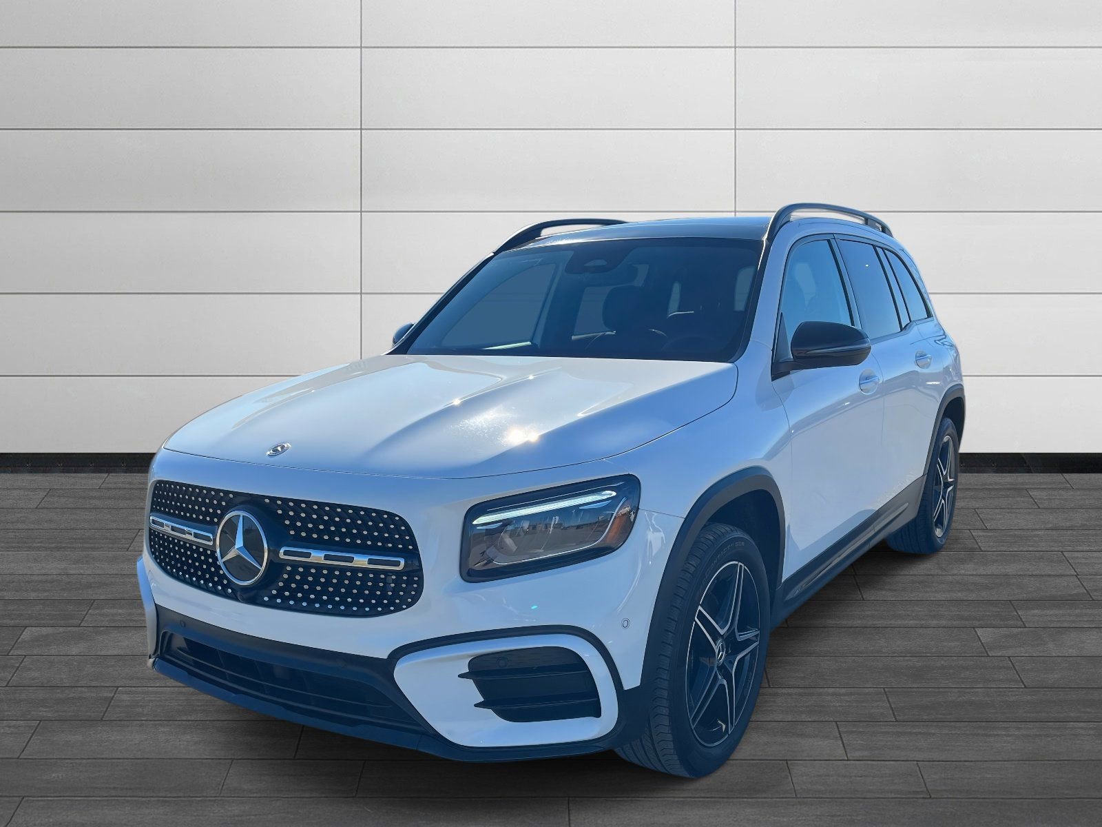 Certified 2024 Mercedes-Benz GLB 250 image 6