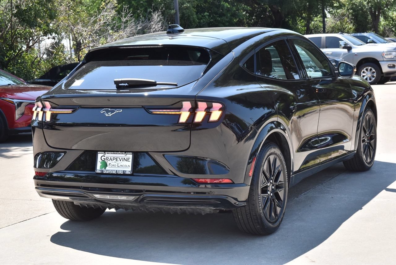 Certified 2025 Ford Mustang Mach-E Premium w/ Sport Appearance Package AWD/4WD image 8