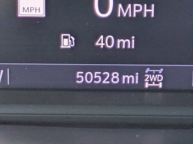 Used 2021 GMC Sierra 2500 AT4 w/ AT4 Preferred Package image 23