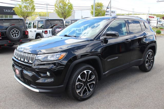 Used 2022 Jeep Compass Limited AWD/4WD image 2