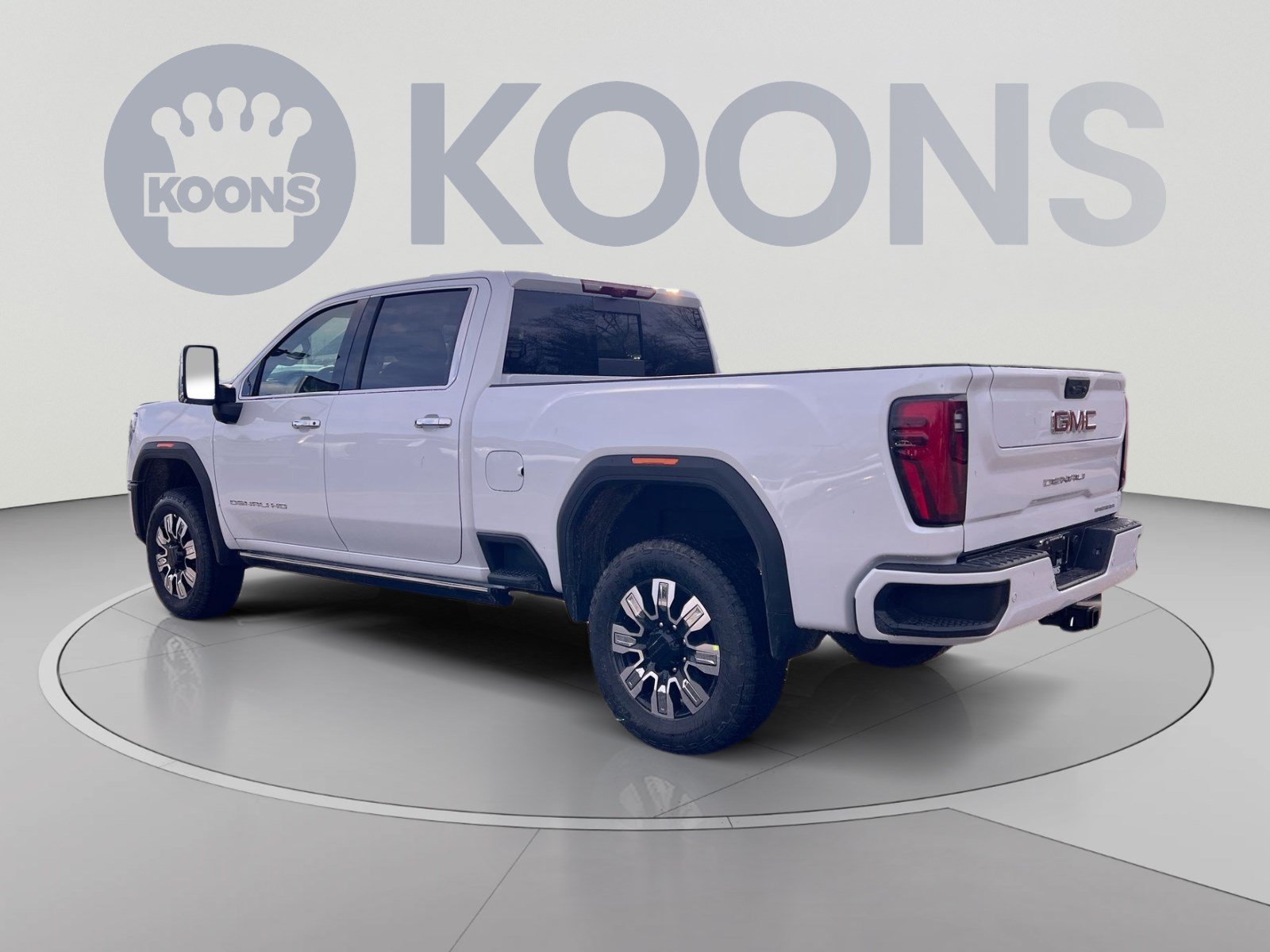 New 2026 GMC Sierra 2500 Denali w/ Denali Reserve Package AWD/4WD image 4
