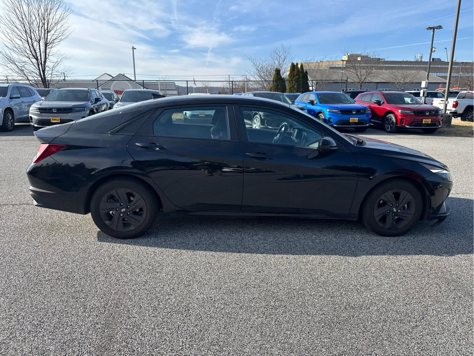 Used 2022 Hyundai Elantra SEL image 5