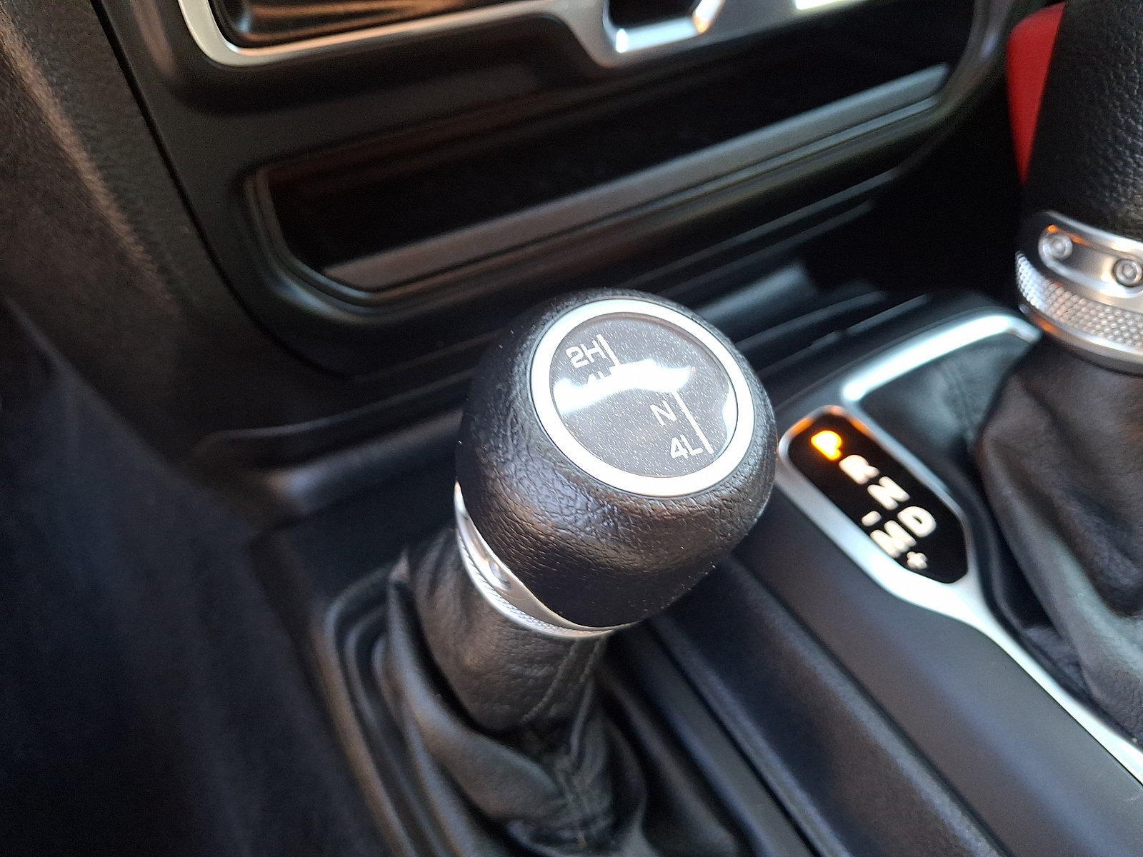 Used 2021 Jeep Wrangler 4WD Unlimited Sport image 25