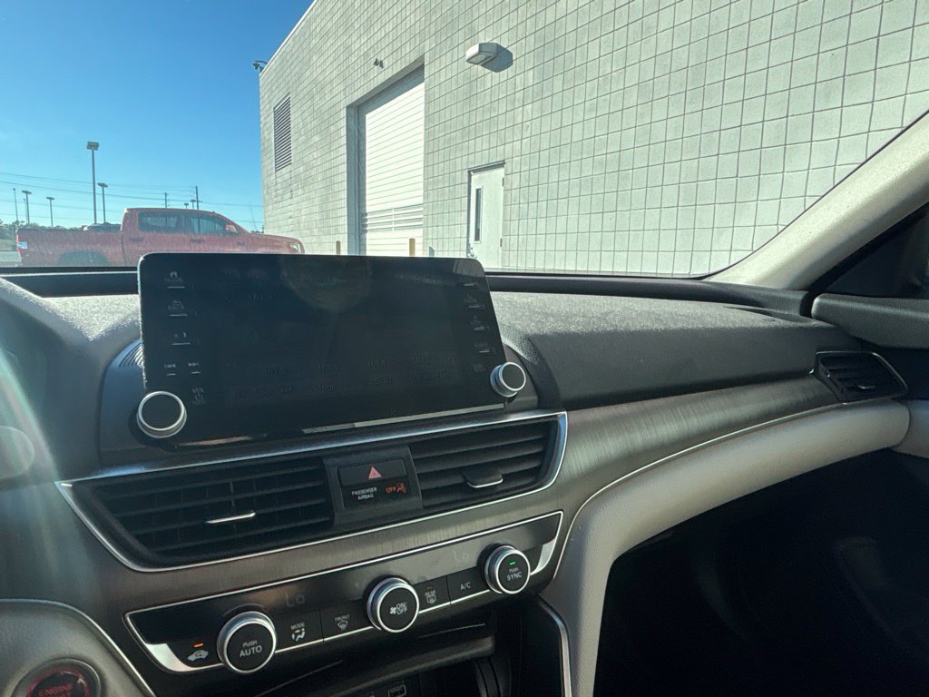 Used 2021 Honda Accord LX image 15