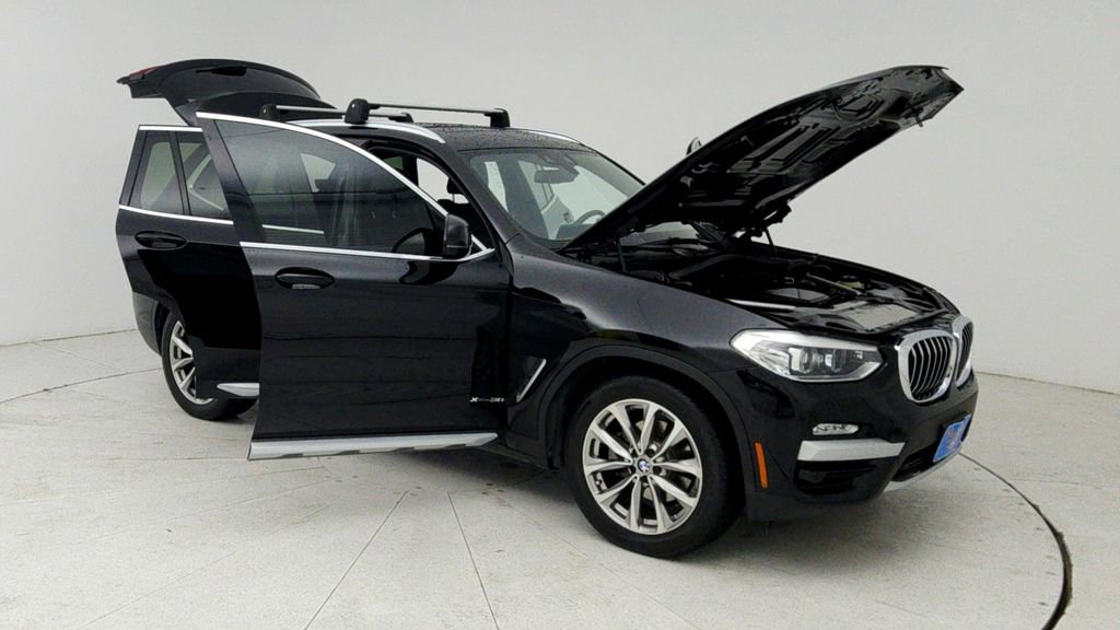 Used 2018 BMW X3 xDrive30i AWD/4WD image 10