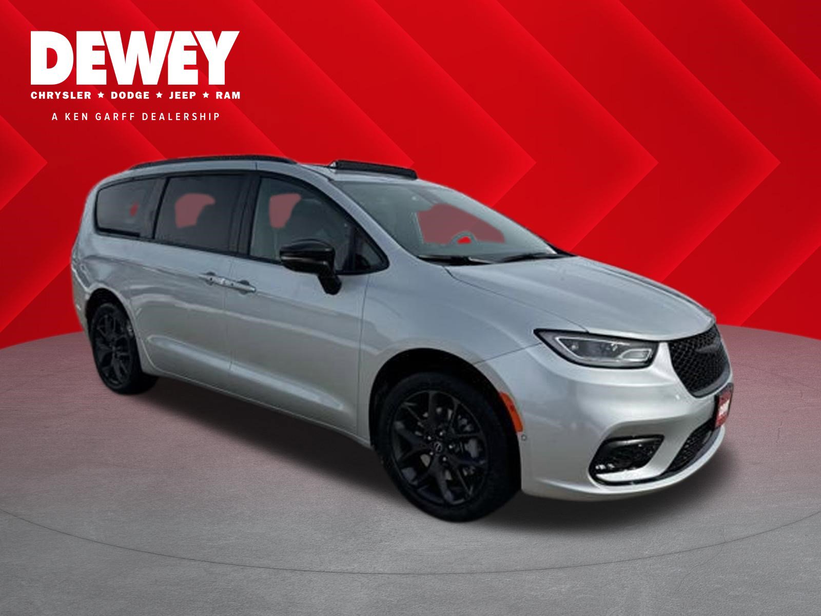 New 2026 Chrysler Pacifica Limited w/ S Appearance Package image 1