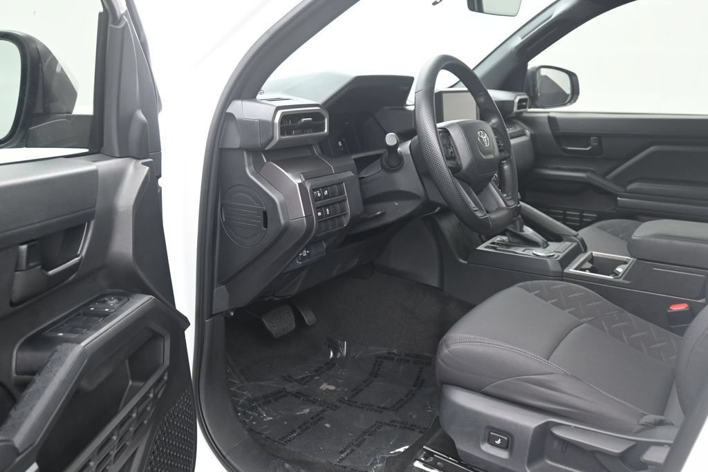 Used 2026 Toyota Tacoma SR5 RWD image 10