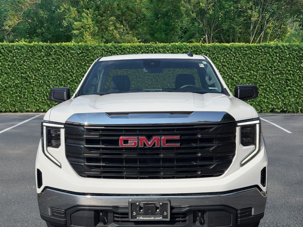 Used 2024 GMC Sierra 1500 Pro w/ Convenience Package AWD/4WD image 9