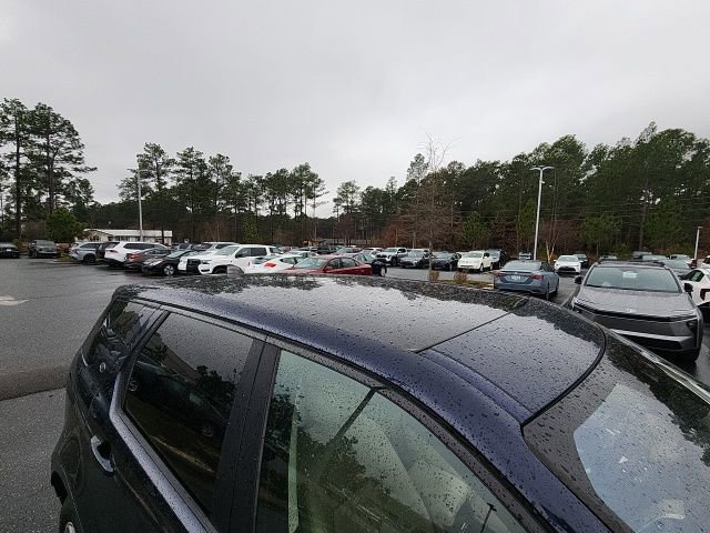 Used 2019 Land Rover Discovery Sport HSE image 16