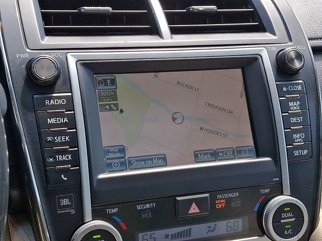 Used 2012 Toyota Camry XLE w/ Leather Pkg FWD image 20