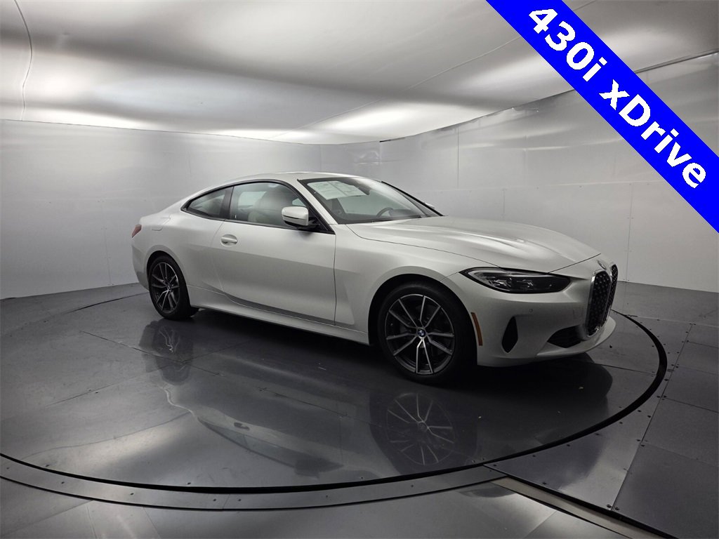 Used 2021 BMW 430i xDrive Coupe w/ Premium Package image 2