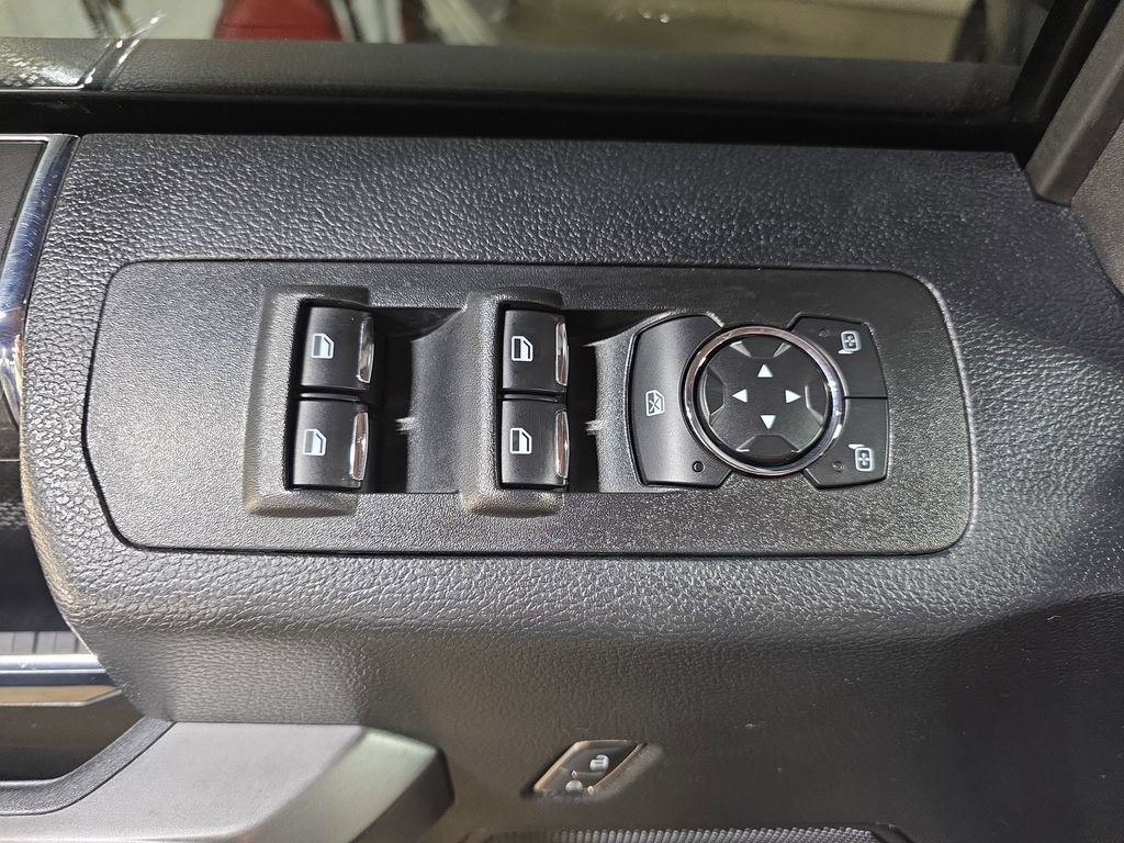 Used 2017 Ford F150 XLT w/ Equipment Group 302A Luxury image 26