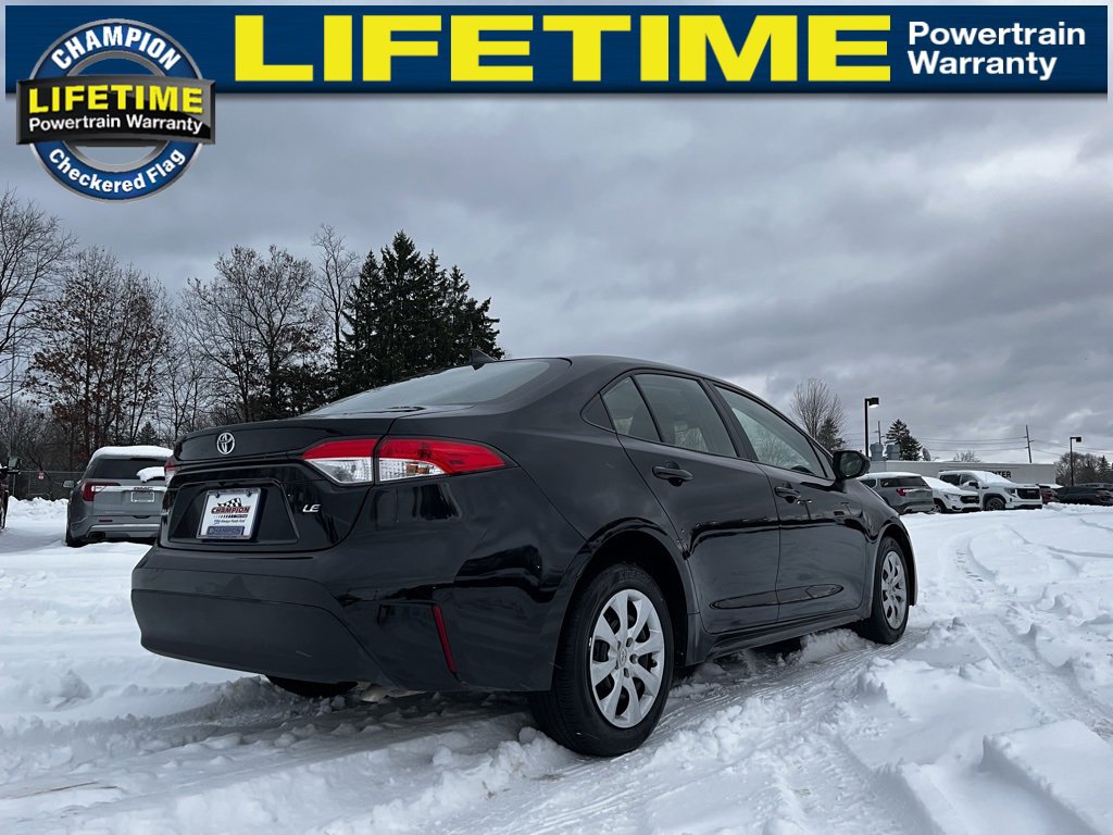 Used 2024 Toyota Corolla LE image 6