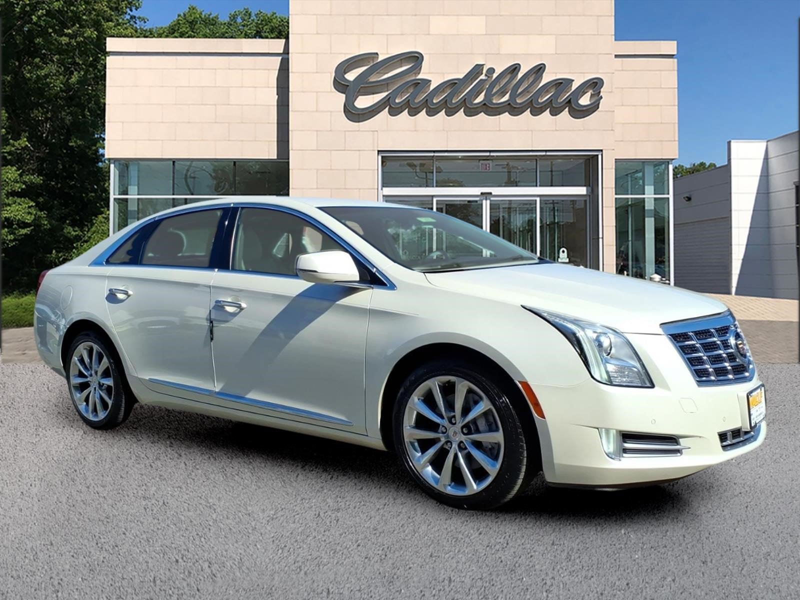 Certified 2013 Cadillac XTS Luxury