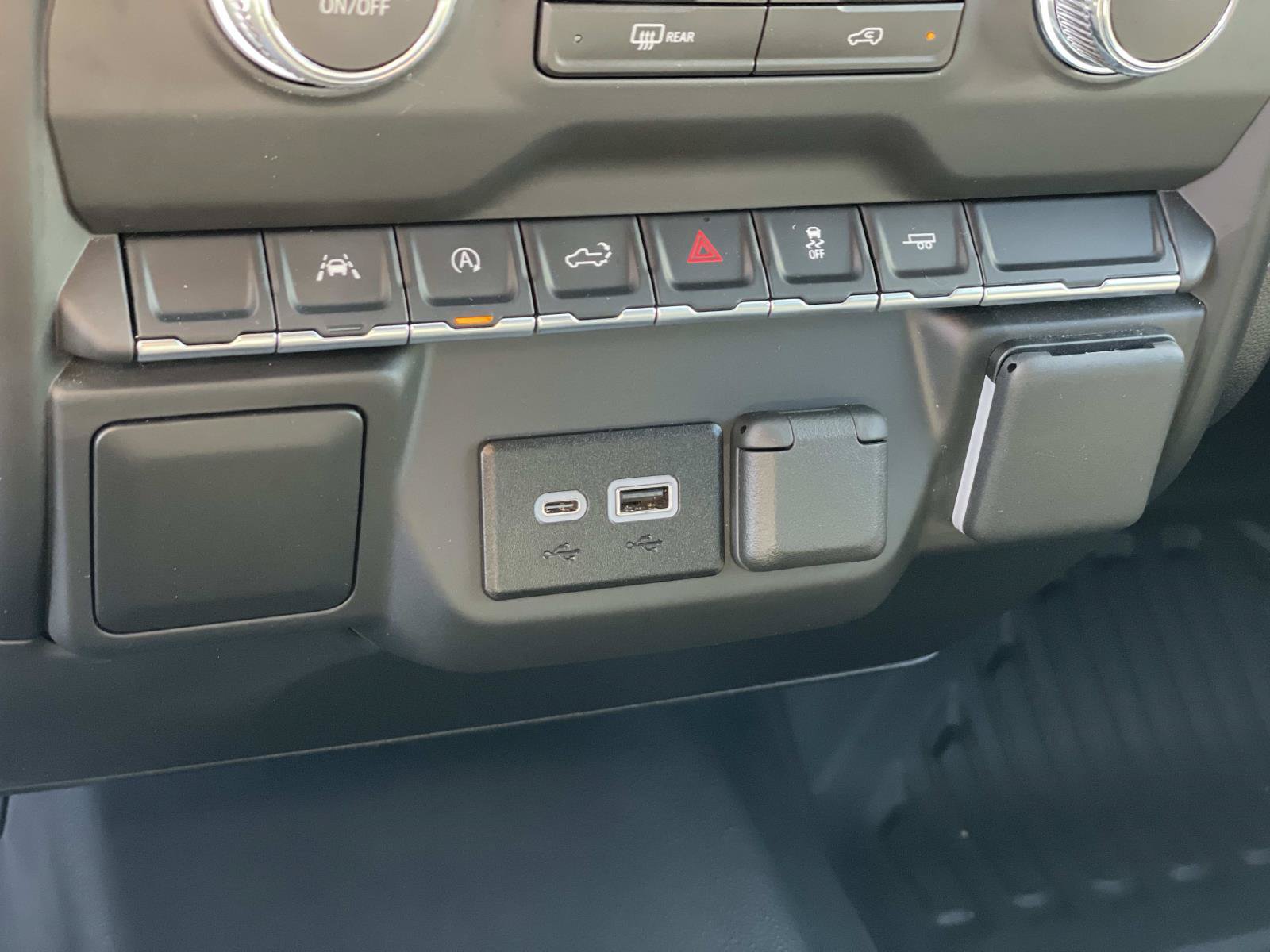Used 2026 GMC Sierra 1500 Pro w/ Pro Value Package RWD image 18