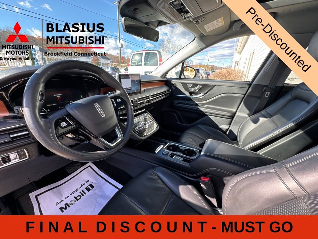 Used 2021 Lincoln Corsair Reserve AWD/4WD image 13