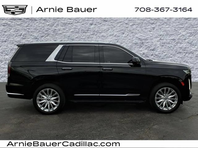 Used 2023 Cadillac Escalade Premium Luxury AWD/4WD image 4