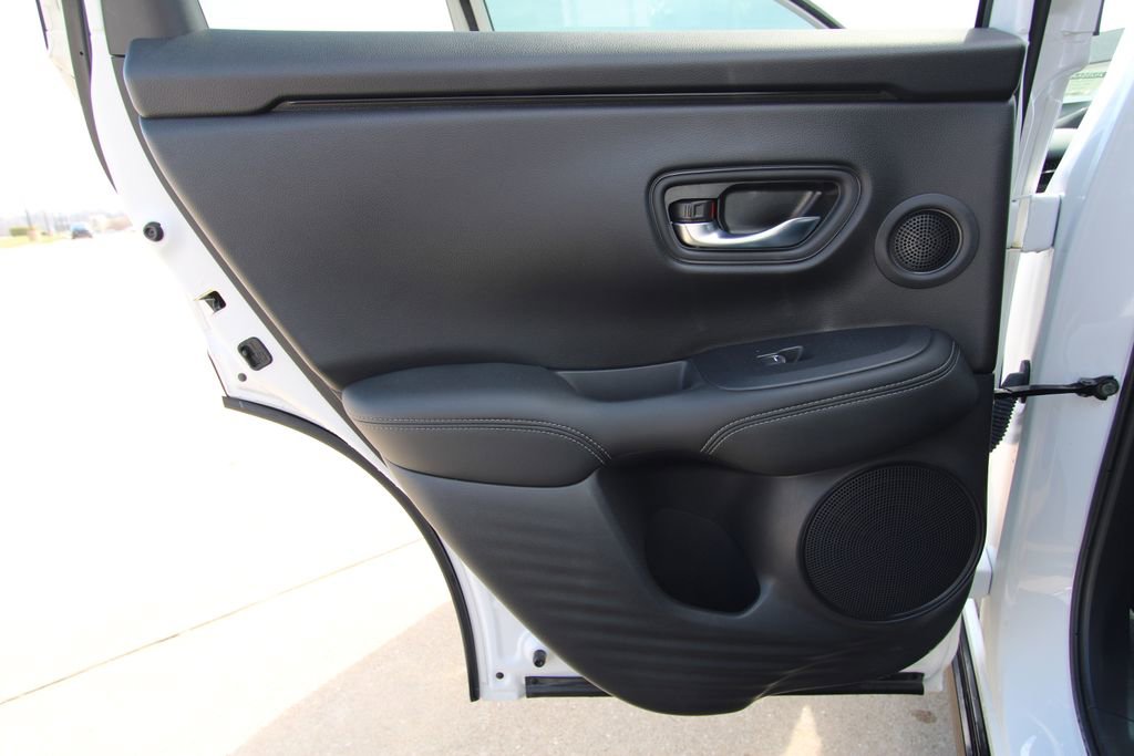 Used 2023 Honda HR-V EX-L image 41
