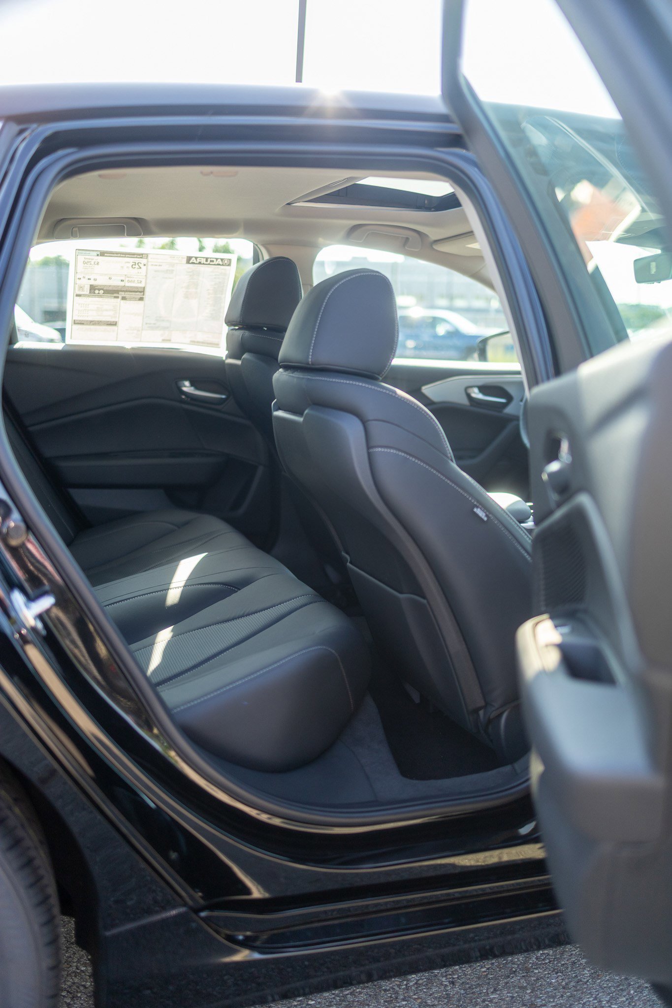 New 2025 Acura TLX w/ Technology Package image 38