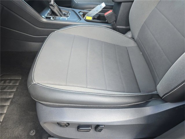 Used 2022 Volkswagen Taos SE image 15