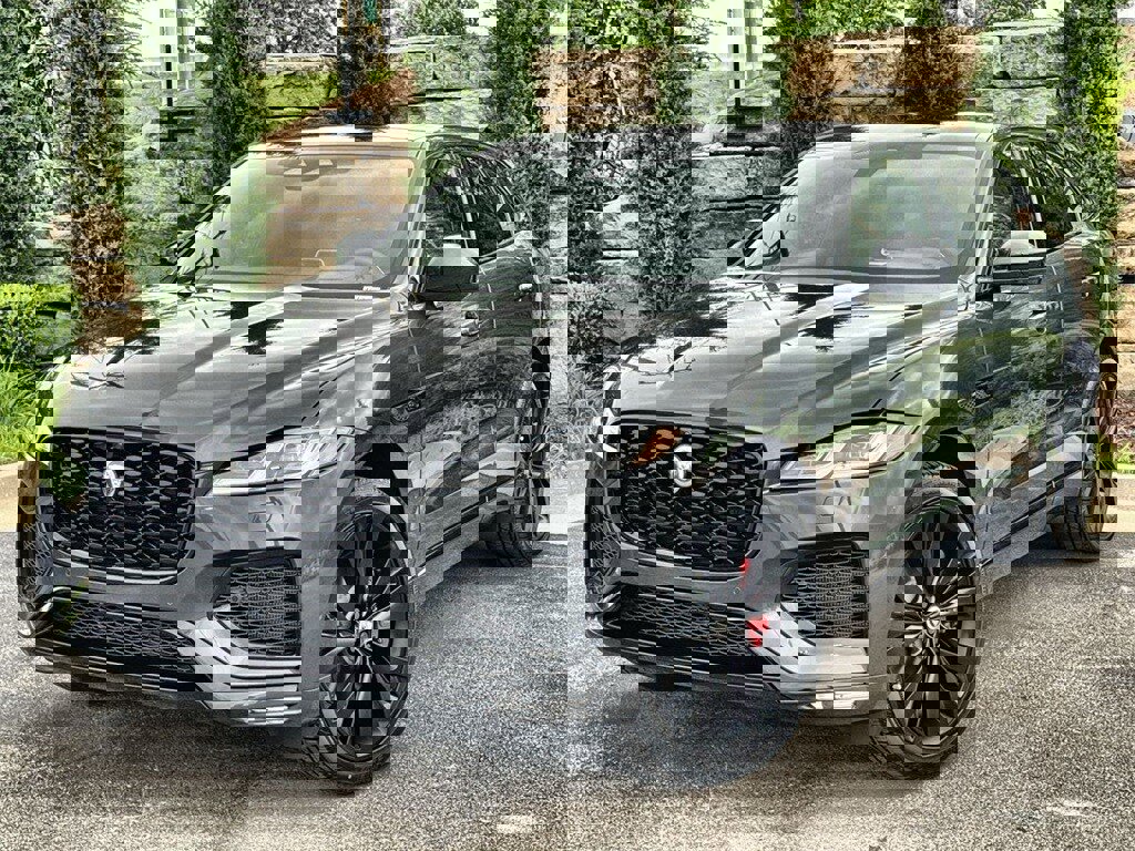 New 2026 Jaguar F-PACE R-Dynamic S image 1