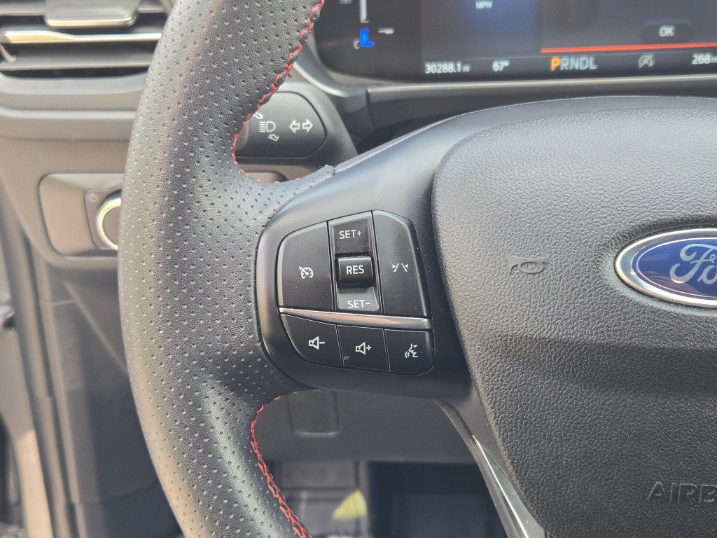 Used 2025 Ford Escape ST-Line AWD/4WD image 29