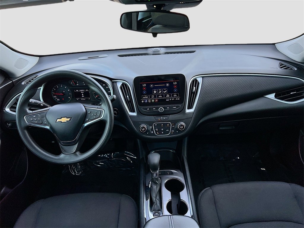 Used 2024 Chevrolet Malibu LT image 22