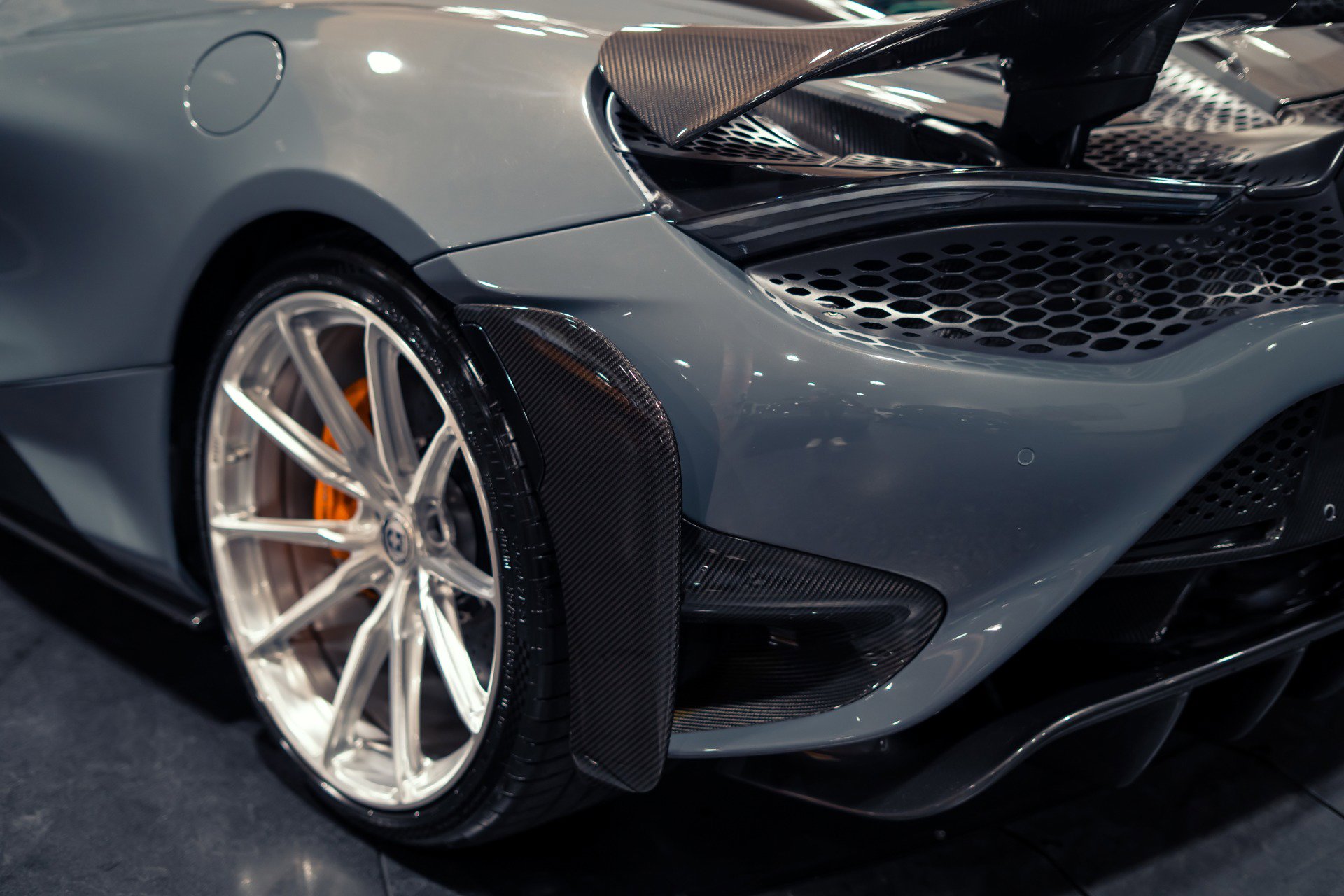 Used 2021 McLaren 765LT RWD image 35