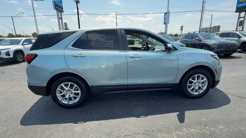 Used 2022 Chevrolet Equinox LT FWD image 9