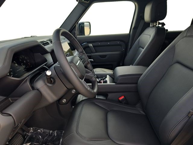 New 2026 Land Rover Defender 110 X-Dynamic SE AWD/4WD image 10