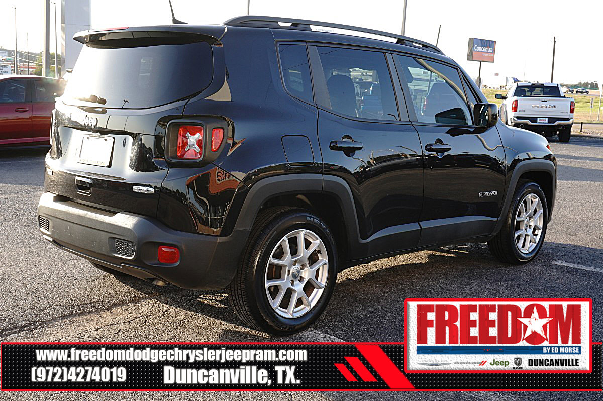 Used 2020 Jeep Renegade Latitude FWD image 5