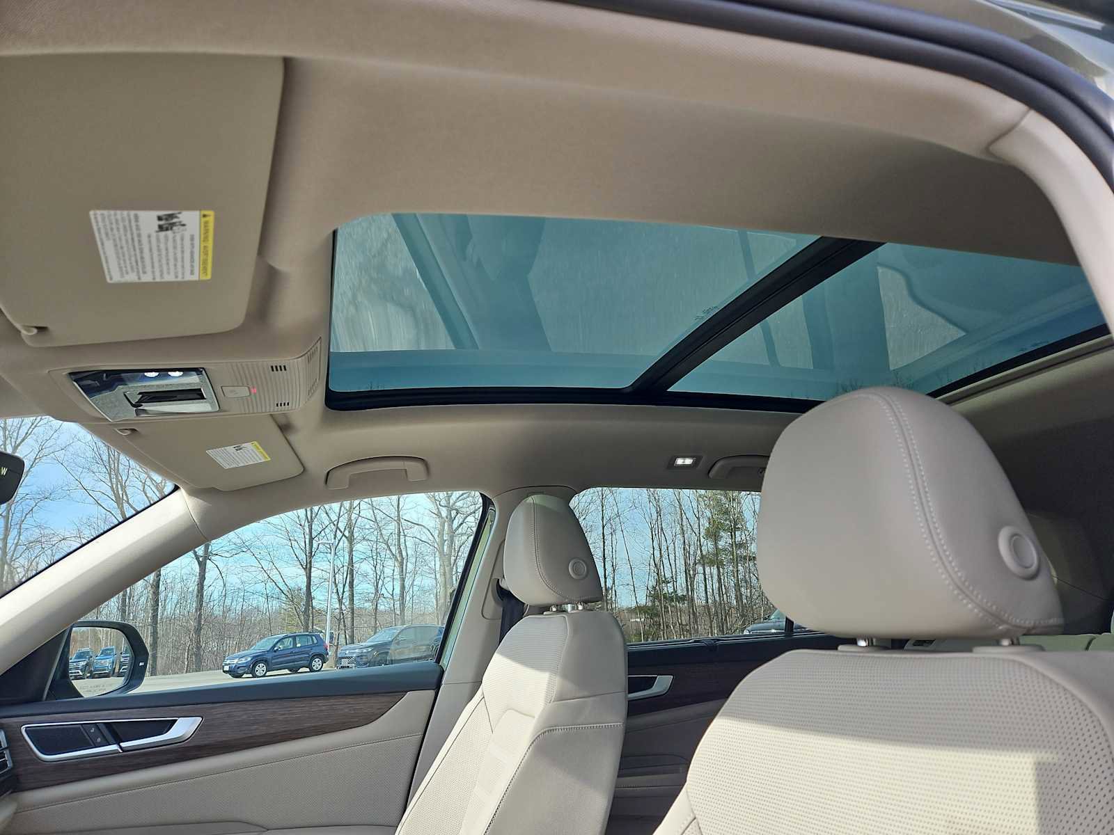 New 2026 Volkswagen Atlas SEL image 10