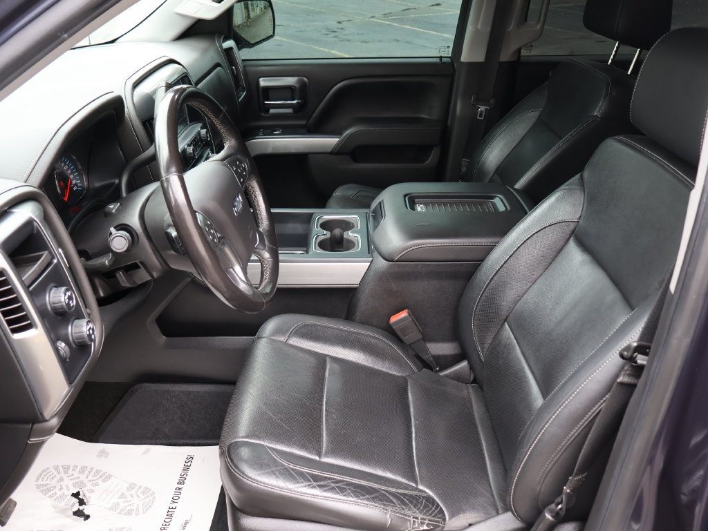 Used 2018 Chevrolet Silverado 1500 LTZ Z71 w/ Centennial Edition AWD/4WD image 18