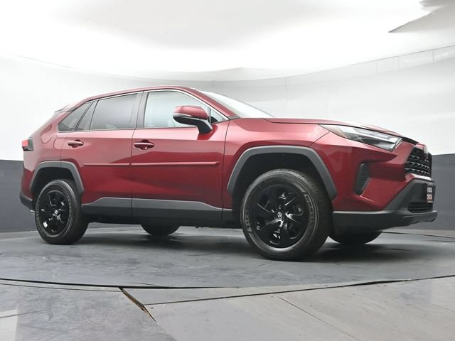 Certified 2023 Toyota RAV4 LE AWD/4WD image 34