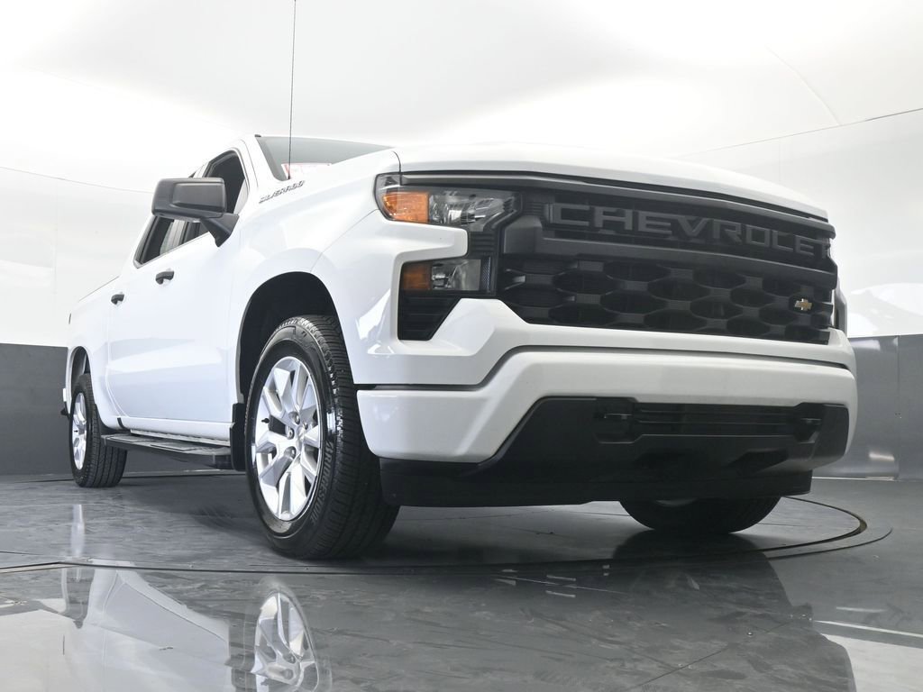 Used 2023 Chevrolet Silverado 1500 Custom image 59